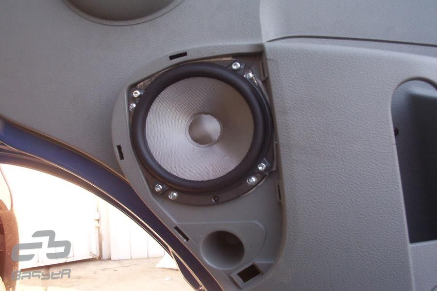 Audio system mXC Plus 130 Haut-Parleur pour Renault Master modèles 2003 2010 2 Portes à lavant 
