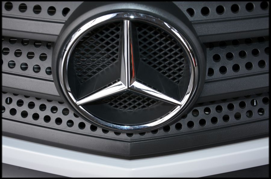 photo Mercedes Sprinter L2 zabudowa podłogi
